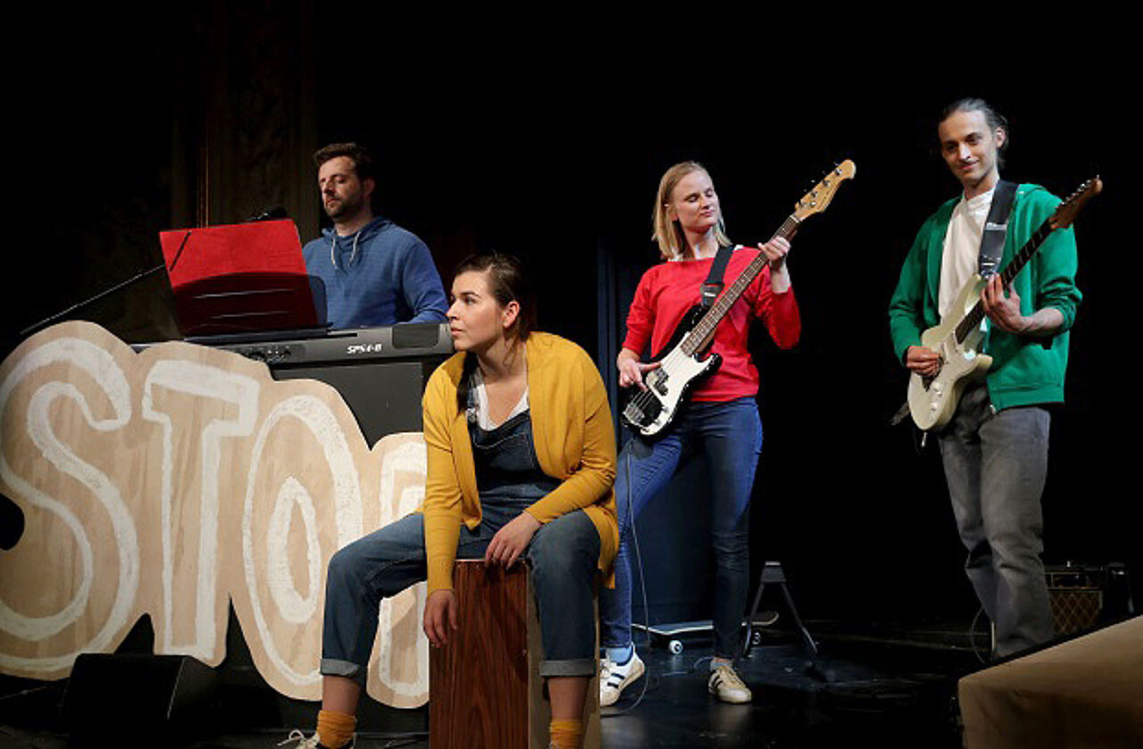 Aufführung des Jungen Staatstheaters Parchim Aufführung des Jungen Staatstheaters Parchim